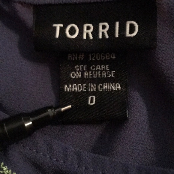 •CLEAR-OUT• 3 for 18 TORRID SEMI SHEER TANK - Picture 6 of 6